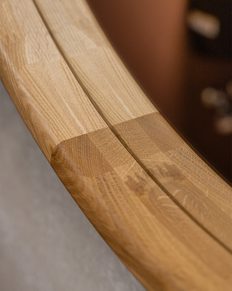 Linea Oak - Salon mirror with oak frame - Ø100cm