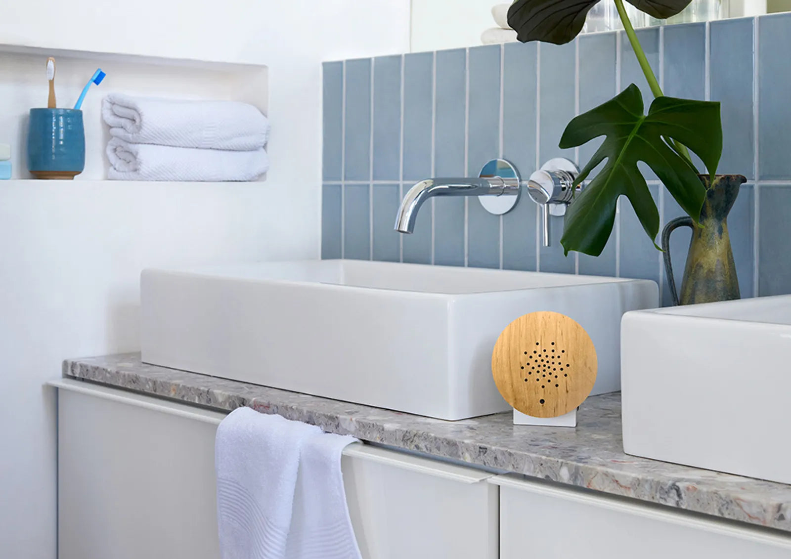 Hav og bølger lydkasse eik