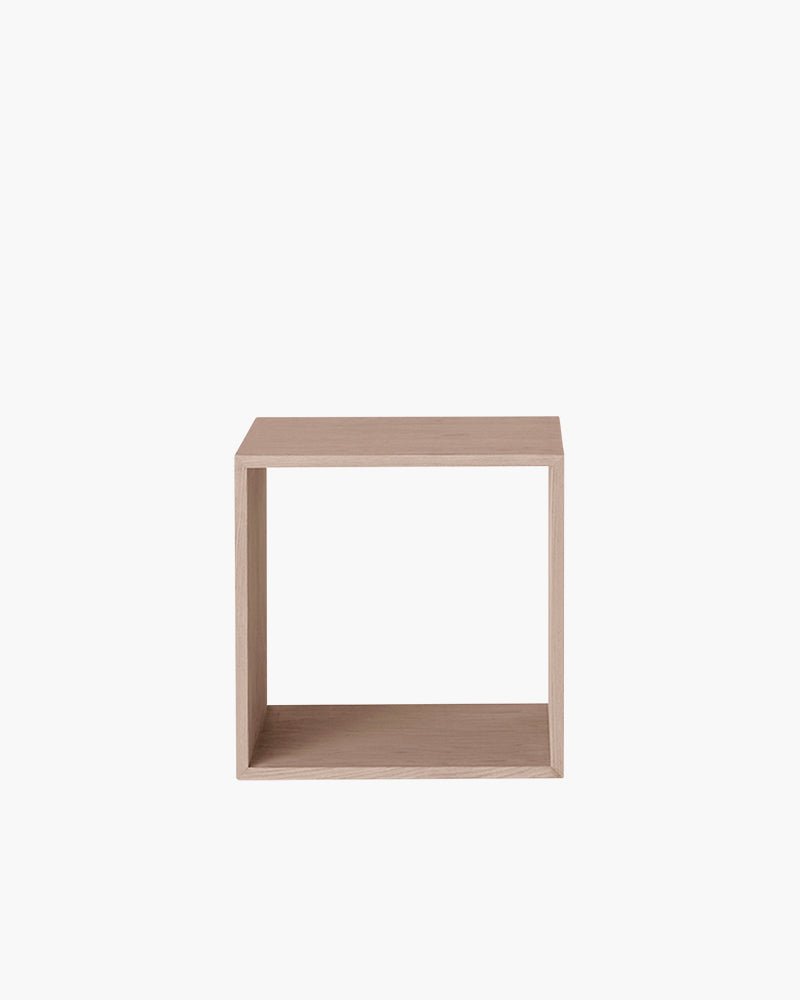 Stacked reol Muuto Just Add People